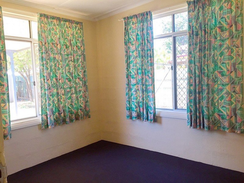 Photo - 30 Dempsey Street, Mount Isa QLD 4825 - Image 16