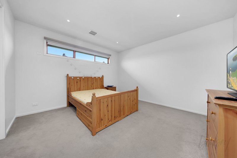 Photo - 30 Destination Drive, Greenvale VIC 3059 - Image 22