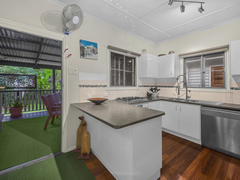 Photo - 30 Dethridge Street, Northgate QLD 4013 - Image 6