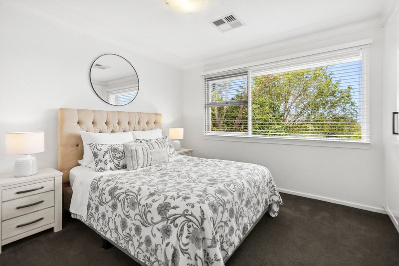 Photo - 30 Dixon Avenue, Frenchs Forest NSW 2086 - Image 12