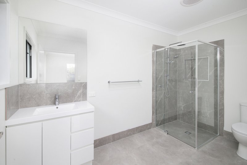 Photo - 30 Doran Circuit, Park Ridge QLD 4125 - Image 10