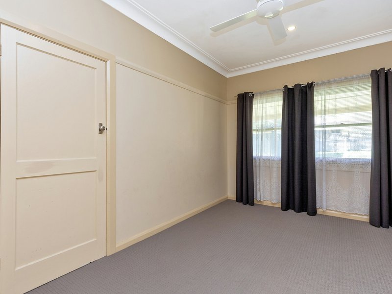 Photo - 30 Dowell Avenue, East Tamworth NSW 2340 - Image 11