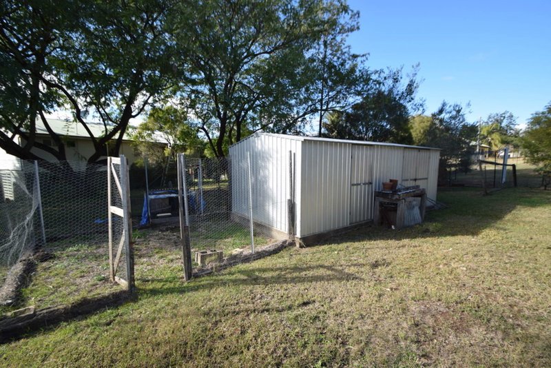 Photo - 30 Down Street, Esk QLD 4312 - Image 16