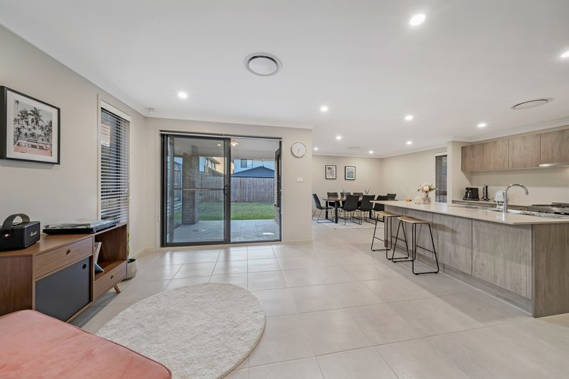 Photo - 30 Dressage Street, Box Hill NSW 2765 - Image 2