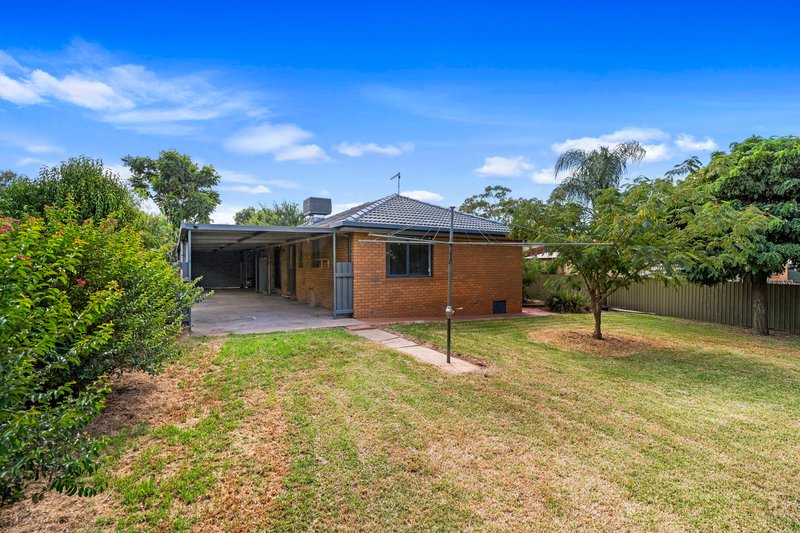 Photo - 30 Dunn Avenue, Forest Hill NSW 2651 - Image 12