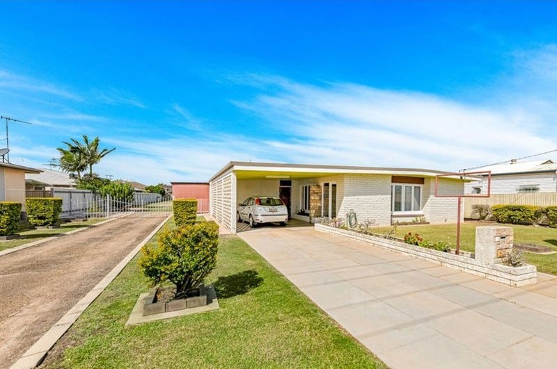 30 Dunn Road, Avenell Heights QLD 4670