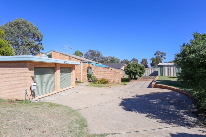 Photo - 30 Durack Close, West Bathurst NSW 2795 - Image 22