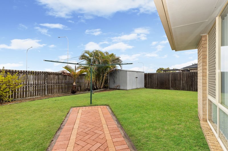 Photo - 30 Durham Court, Kawungan QLD 4655 - Image 17