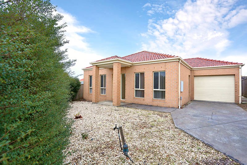 30 Earlston Place, Craigieburn VIC 3064