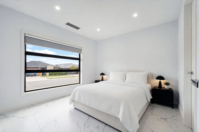 Photo - 30 Edgedell Avenue, Kalkallo VIC 3064 - Image 10