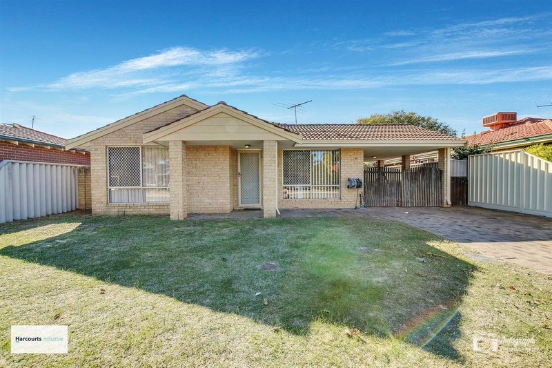 30 Ellenbrae Place, Marangaroo WA 6064