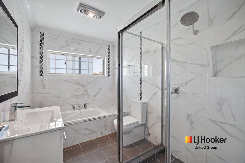 Photo - 30 Erin Place, Casula NSW 2170 - Image 14