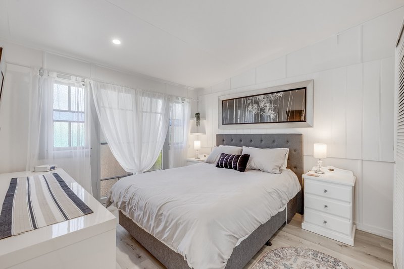 Photo - 30 Esplanade , Golden Beach QLD 4551 - Image 10