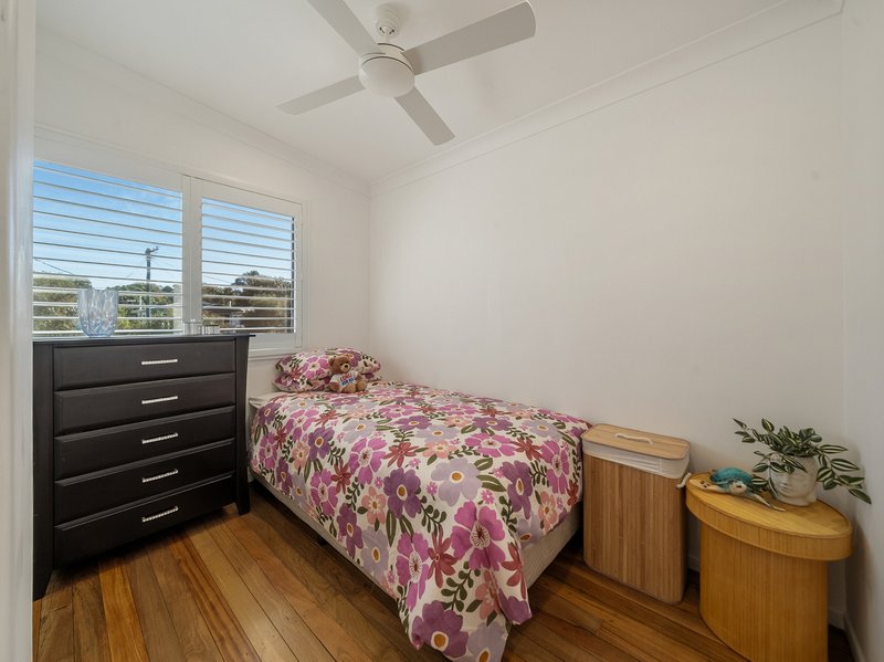 Photo - 30 Ettie Street, Redcliffe QLD 4020 - Image 14