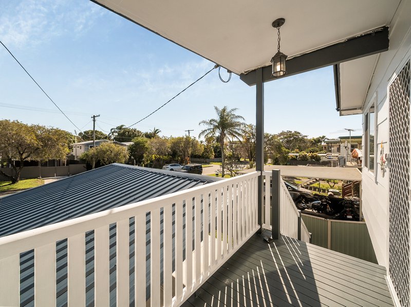 Photo - 30 Ettie Street, Redcliffe QLD 4020 - Image 16