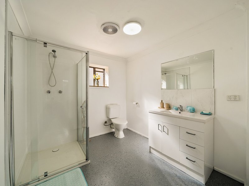 Photo - 30 Ettie Street, Redcliffe QLD 4020 - Image 20