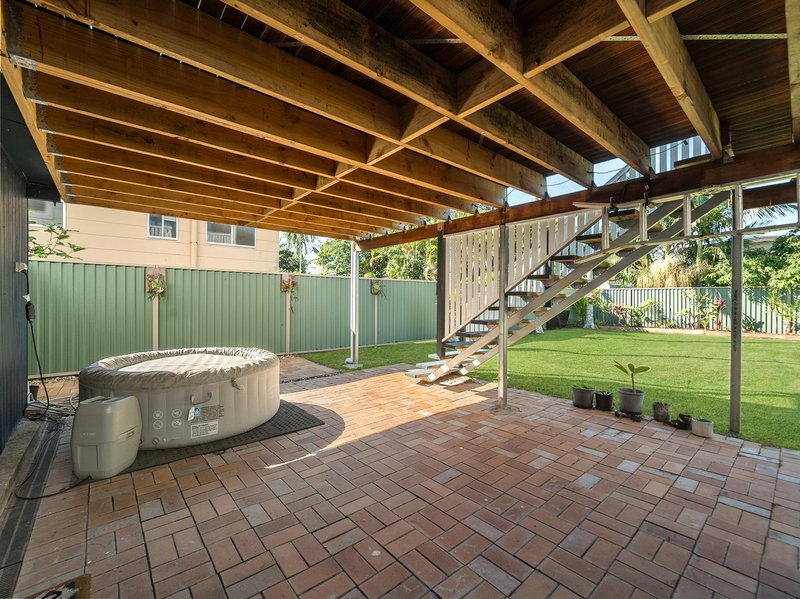 Photo - 30 Ettie Street, Redcliffe QLD 4020 - Image 23