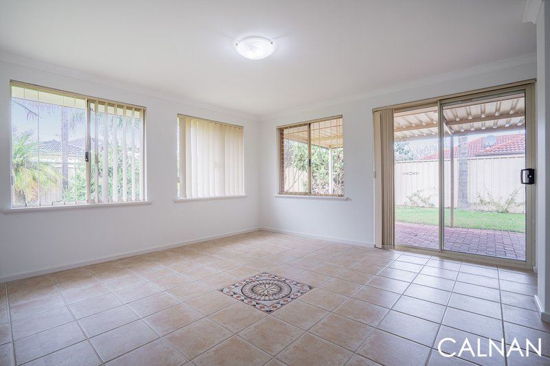 Photo - 30 Excelsior Drive, Canning Vale WA 6155 - Image 8