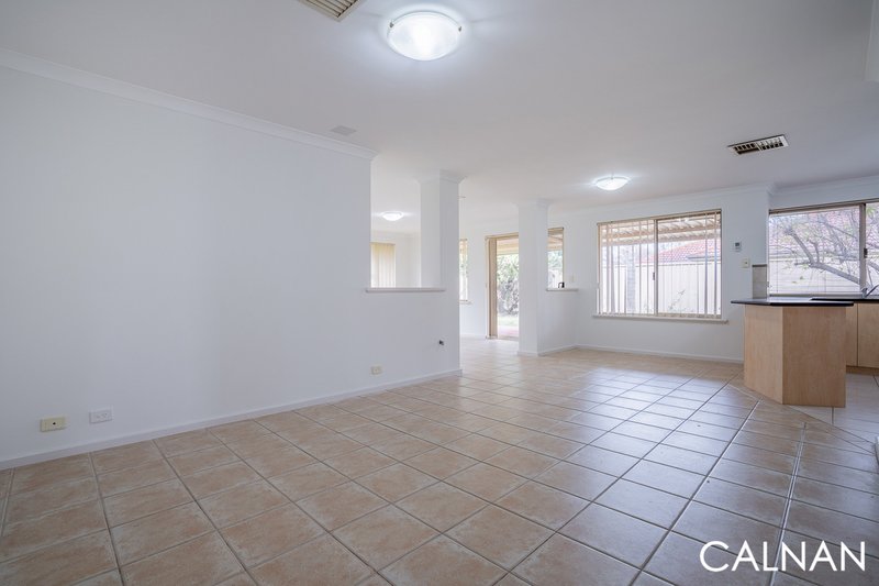 Photo - 30 Excelsior Drive, Canning Vale WA 6155 - Image 15