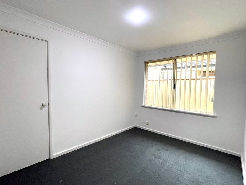 Photo - 30 Excelsior Drive, Canning Vale WA 6155 - Image 23