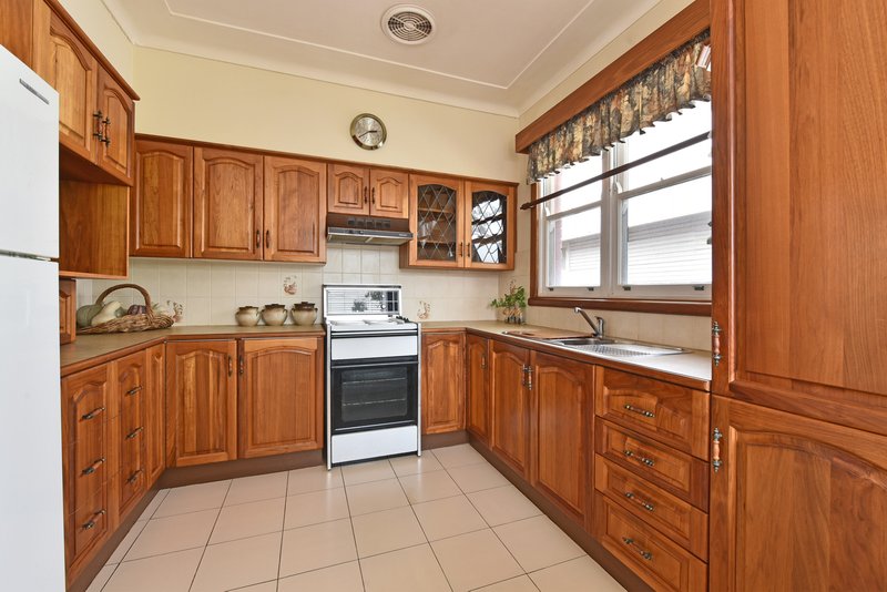 Photo - 30 Excelsior Parade, Carey Bay NSW 2283 - Image 10