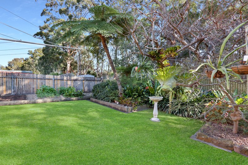 Photo - 30 Exmouth Road, Kanahooka NSW 2530 - Image 9