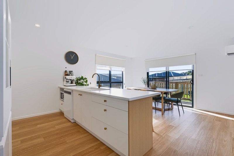 Photo - 30 Federation Drive, Sorell TAS 7172 - Image 8
