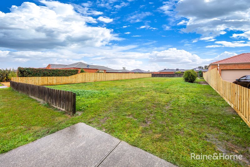 Photo - 30 Filmer Place, Riddells Creek VIC 3431 - Image 5