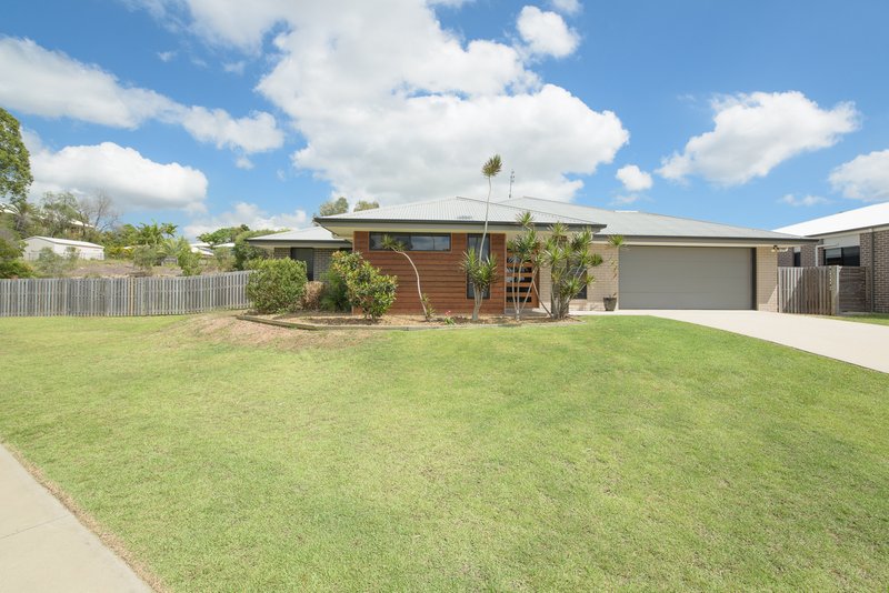 30 Fitzroy Avenue, Clinton QLD 4680