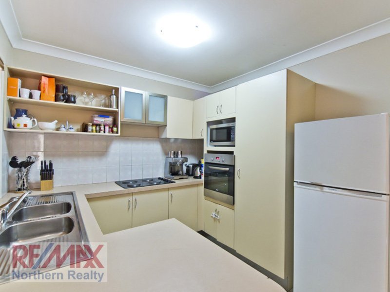 Photo - 30 Flamingo Dve , Albany Creek QLD 4035 - Image 7