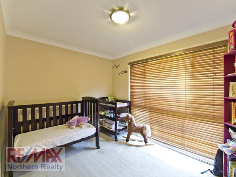 Photo - 30 Flamingo Dve , Albany Creek QLD 4035 - Image 10