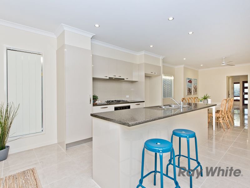 Photo - 30 Flinders Circuit, Fitzgibbon QLD 4018 - Image 2