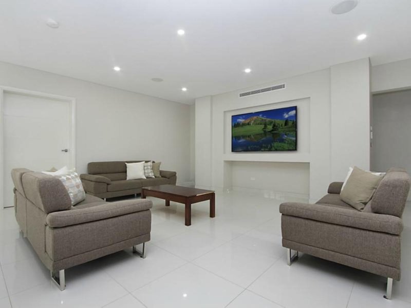 Photo - 30 Foley Circuit, Harrington Park NSW 2567 - Image 2