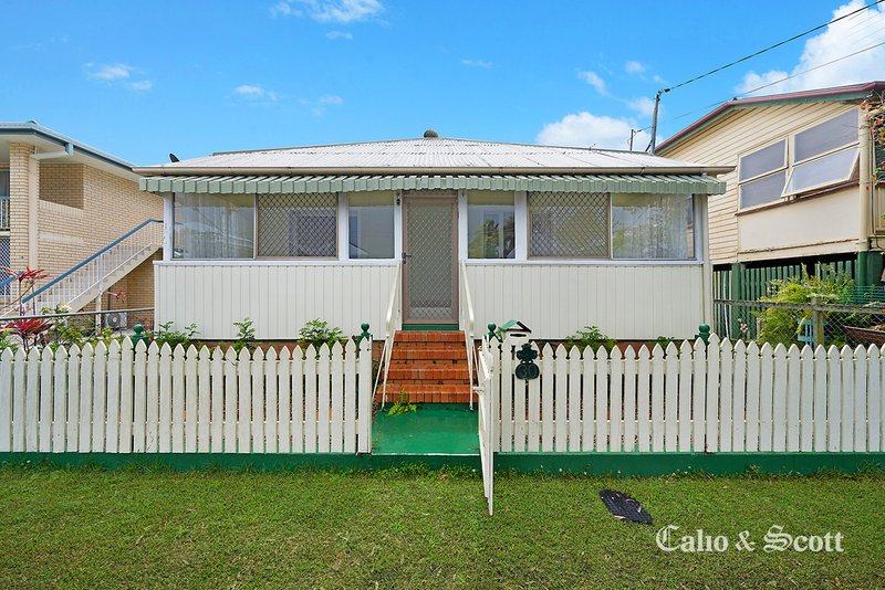 Photo - 30 Fourth Ave , Sandgate QLD 4017 - Image 16