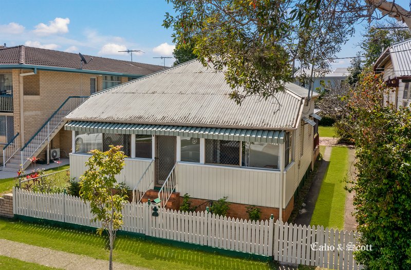 Photo - 30 Fourth Ave , Sandgate QLD 4017 - Image 19