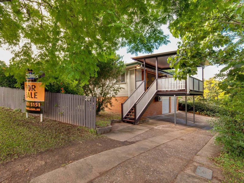 Photo - 30 Franciscea Street, Everton Hills QLD 4053 - Image 16