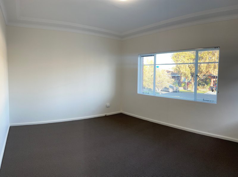 Photo - 30 Frederick Avenue, Beverly Hills NSW 2209 - Image 6