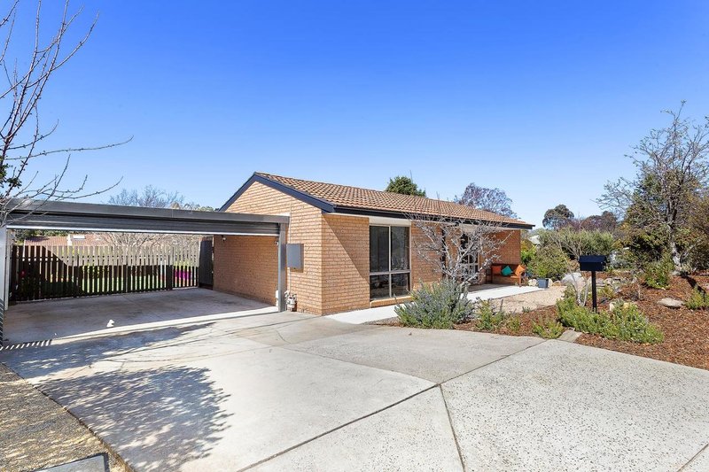 Photo - 30 Freeling Crescent, Palmerston ACT 2913 - Image 4