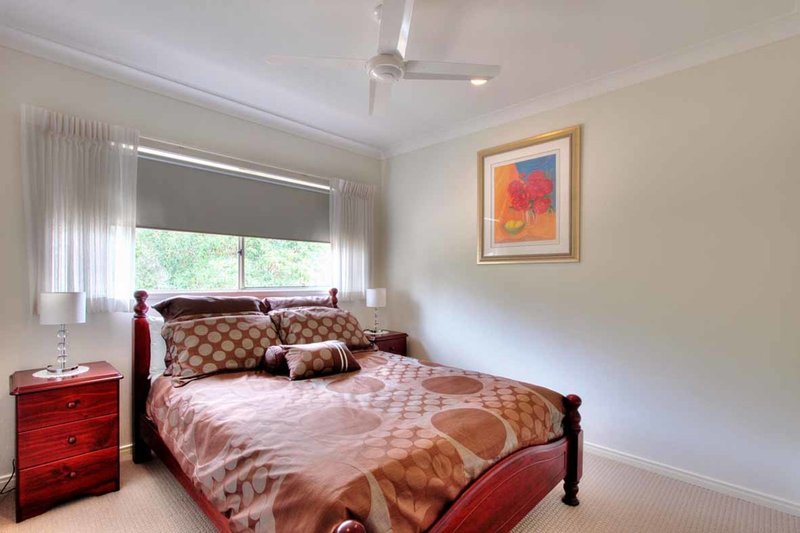 Photo - 30 Freycinet Place, Calamvale QLD 4116 - Image 13