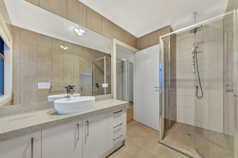 Photo - 30 Frontier Avenue, Greenvale VIC 3059 - Image 17