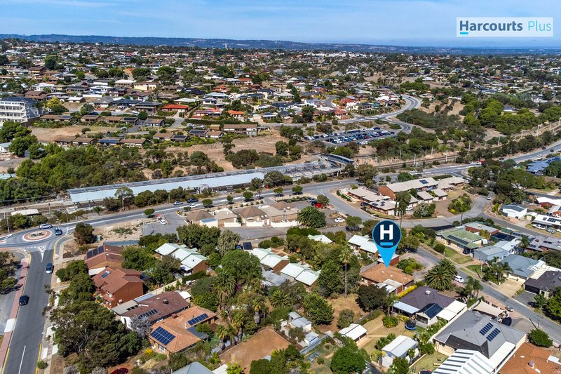 Photo - 30 Fryer Street, Hallett Cove SA 5158 - Image 17