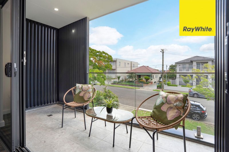 Photo - 30 Gallipoli Street, Lidcombe NSW 2141 - Image 12