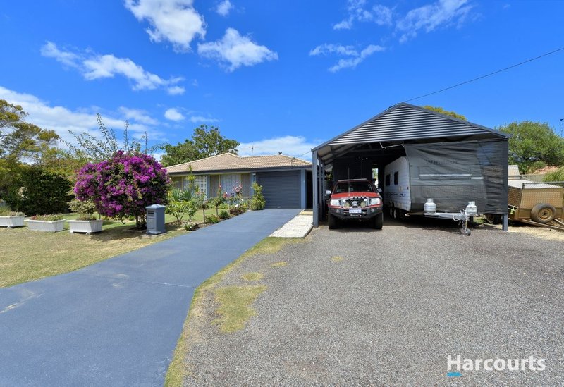 Photo - 30 Gavarnie Way, Coodanup WA 6210 - Image 3