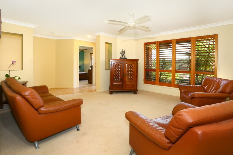 Photo - 30 Gemini Circuit, Molendinar QLD 4214 - Image 6