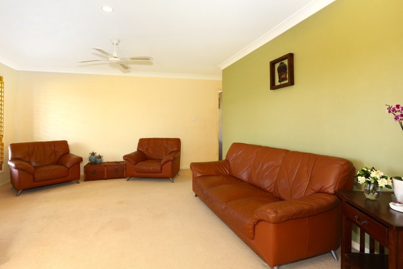 Photo - 30 Gemini Circuit, Molendinar QLD 4214 - Image 7