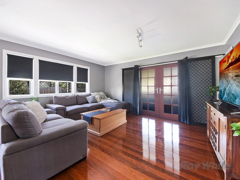 Photo - 30 Geraint Street, Bracken Ridge QLD 4017 - Image 2