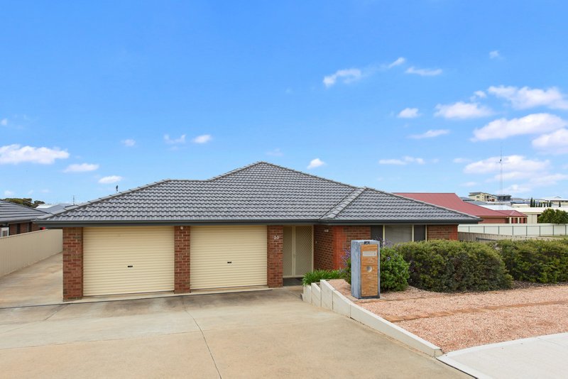 Photo - 30 Gill Street, Moonta Bay SA 5558 - Image 2