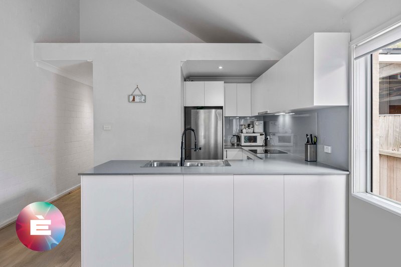 Photo - 30 Ginganup Road, Summerland Point NSW 2259 - Image 3