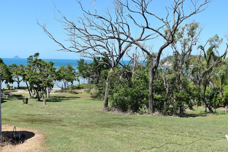 Photo - 30 Gloucester Avenue, Hideaway Bay QLD 4800 - Image 15