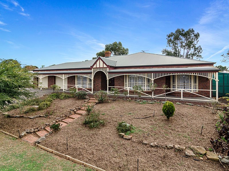 30 Gollan Avenue, Strathalbyn SA 5255